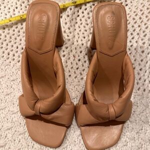 Schutz Women's Tan Heeled Sandals size 8B
